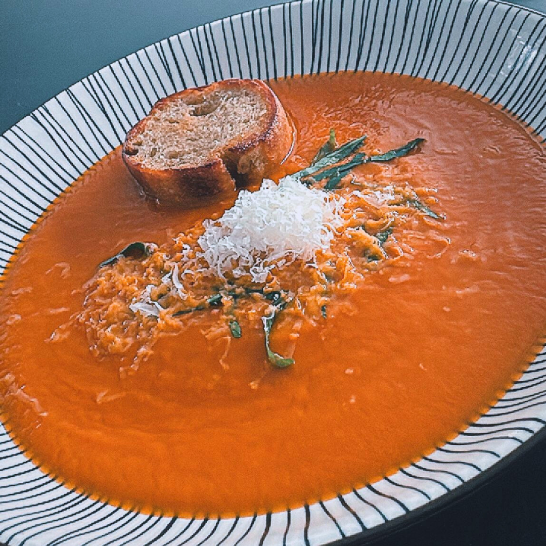 Tomato bacon bisque